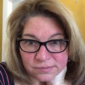 Meet your Posher, Elisabeth